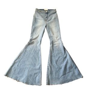 Free People Women's Light Wash High-Rise Just Float On Flare Jeans 27